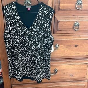 Vince Camuto Women’s Black And White Polka Dot Sleeveless Blouse Size Large NWT